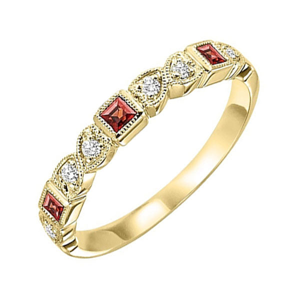 14Kt Yellow Gold Diamond (1/10Ctw) & Garnet (1/6 Ctw) Ring